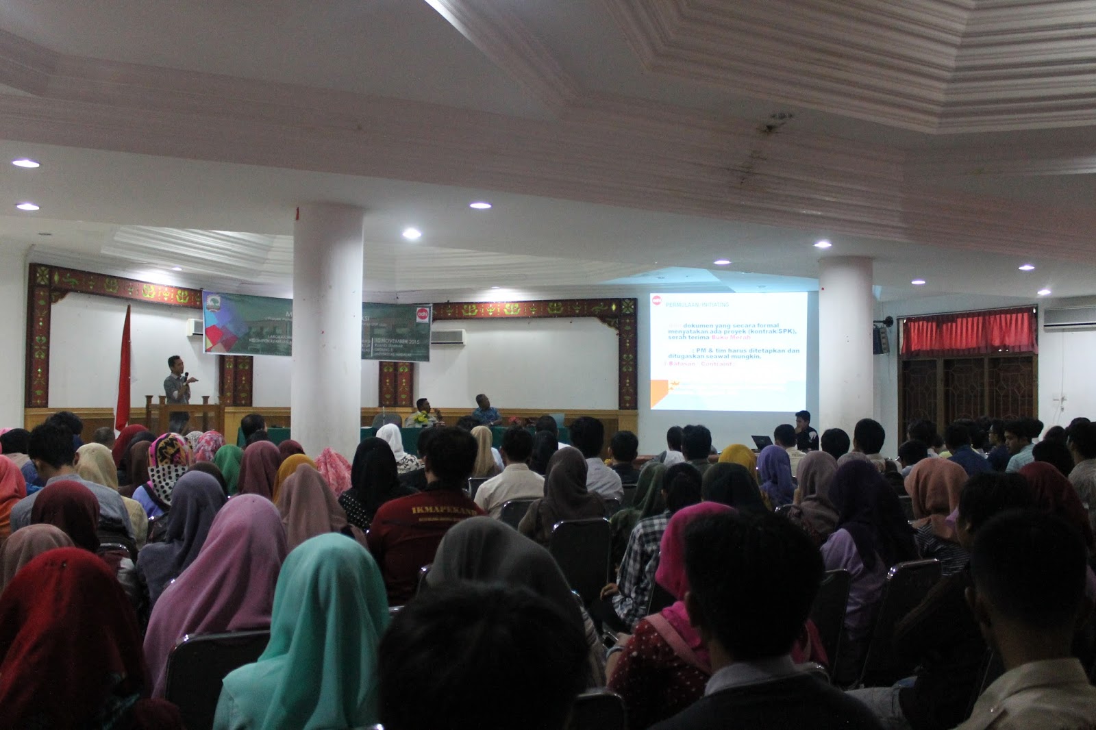 Seminar Gedung E